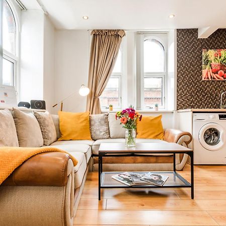 Cavern Quarters, Beautiful Two Bedroom City Centre Apartment By Garudy Serviced Apartments And Short Lets - Perfect For Longer Stays Liverpool Extérieur photo