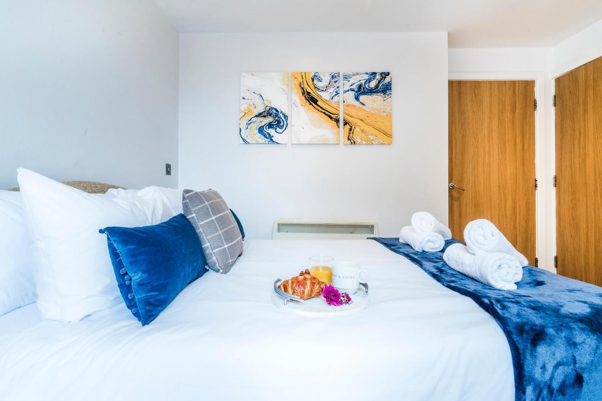 Cavern Quarters, Beautiful Two Bedroom City Centre Apartment By Garudy Serviced Apartments And Short Lets - Perfect For Longer Stays Liverpool Extérieur photo