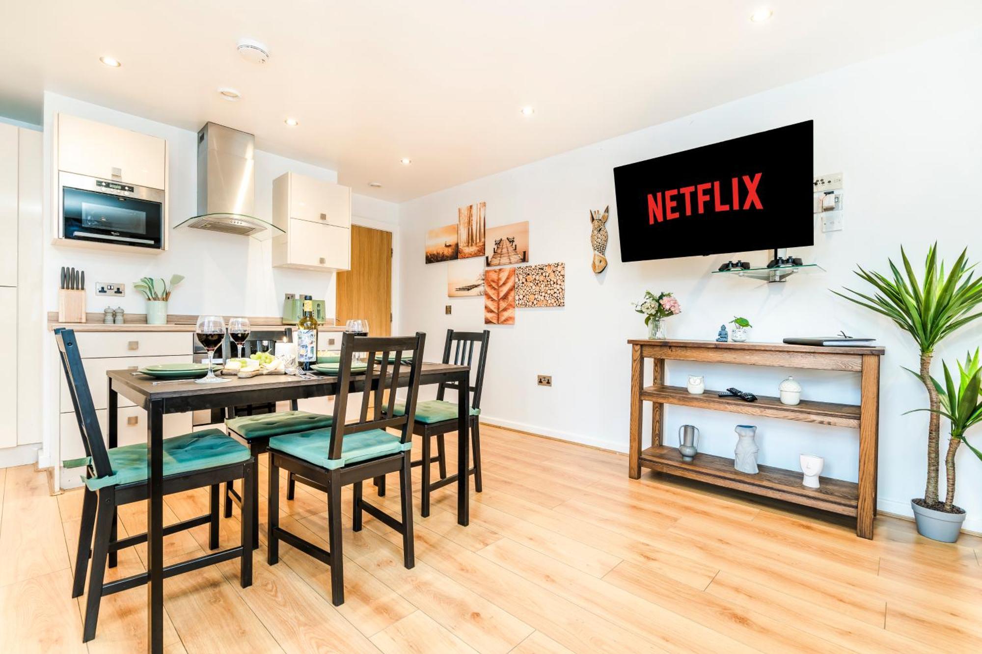Cavern Quarters, Beautiful Two Bedroom City Centre Apartment By Garudy Serviced Apartments And Short Lets - Perfect For Longer Stays Liverpool Extérieur photo