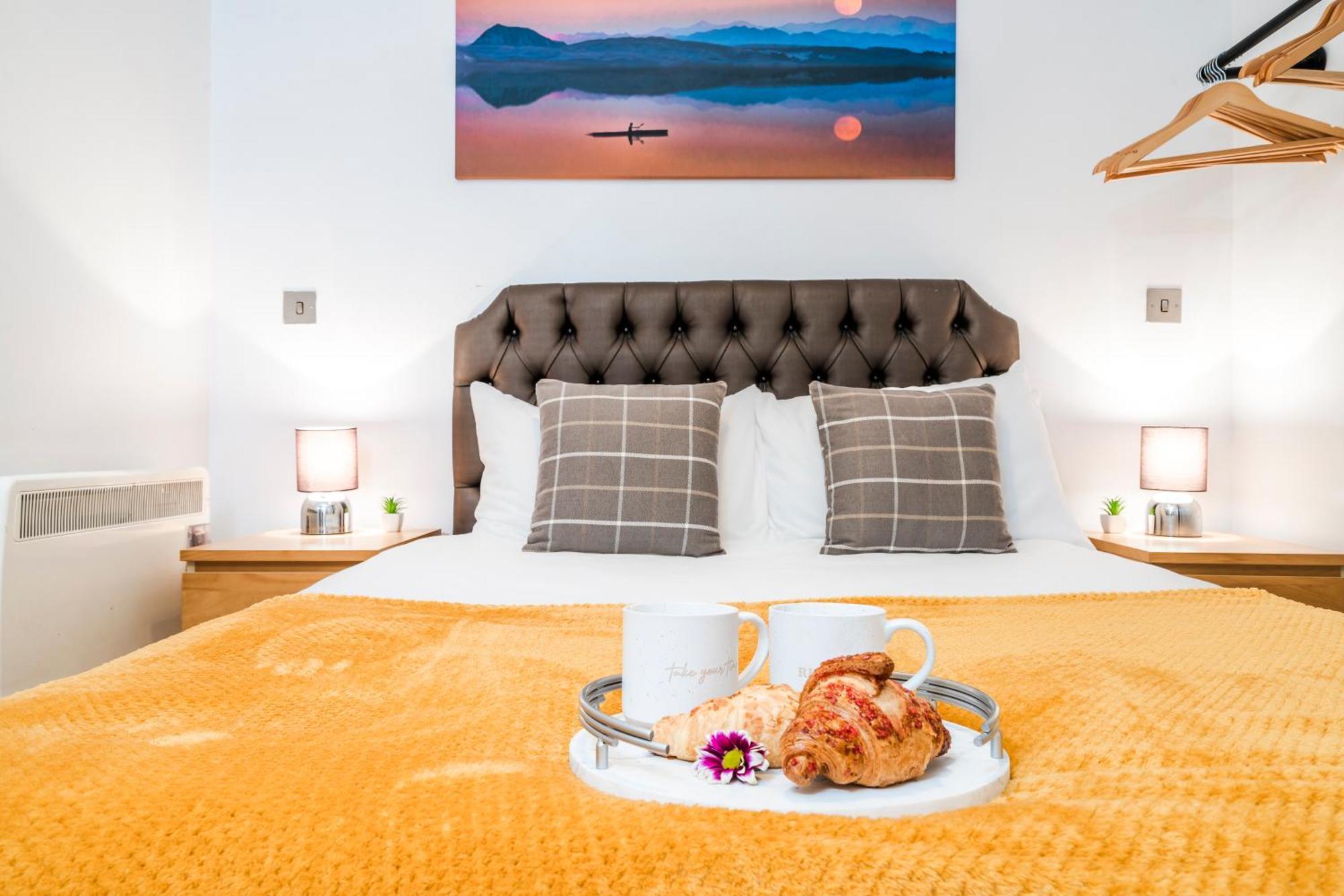 Cavern Quarters, Beautiful Two Bedroom City Centre Apartment By Garudy Serviced Apartments And Short Lets - Perfect For Longer Stays Liverpool Extérieur photo